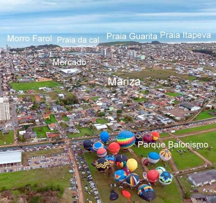 Kitnet K1 Em Torres-Rs - Na Mais Bela Praia Gaucha - Cozinha - Banheiro - Ar Condicionado - Smart Tv 32' - Wi-Fi - Anfitria Superhost No Bnb Εξωτερικό φωτογραφία