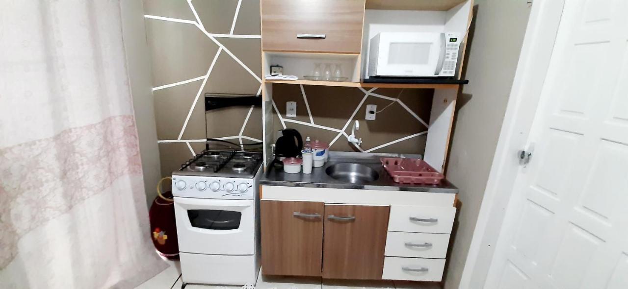 Kitnet K1 Em Torres-Rs - Na Mais Bela Praia Gaucha - Cozinha - Banheiro - Ar Condicionado - Smart Tv 32' - Wi-Fi - Anfitria Superhost No Bnb Εξωτερικό φωτογραφία