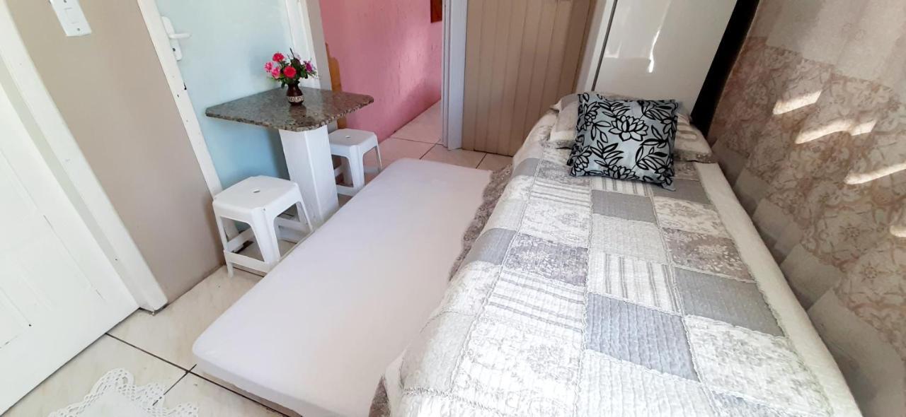 Kitnet K1 Em Torres-Rs - Na Mais Bela Praia Gaucha - Cozinha - Banheiro - Ar Condicionado - Smart Tv 32' - Wi-Fi - Anfitria Superhost No Bnb Εξωτερικό φωτογραφία